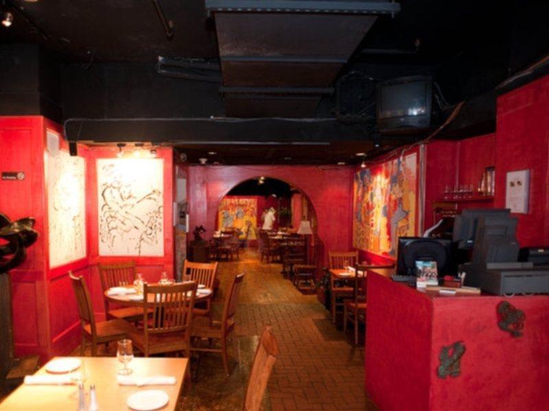罗杰·史密斯酒店